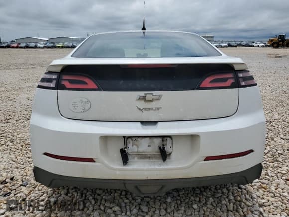 ✅ 2013 Chevrolet Volt • VIN: 1G1RA6E45DU117793 • Lot: 58159924. Wystawiony na Copart z przebiegiem 61 629 mil. Bezpłatny archiwum sprzedaży aukcyjnych z USA i szczegółowy raport historii pojazdu na DreamBid. Zdjęcie 6.