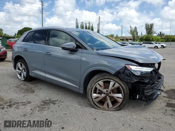 ✅ 2023 Audi Q4 e-tron Premium Plus • VIN: WA1L2BFZ4PP048671 • Lot: 59264764. Listed on Copart with 3,643 mi. Free auction sales archive from the USA and detailed vehicle history report at DreamBid. Image 4.