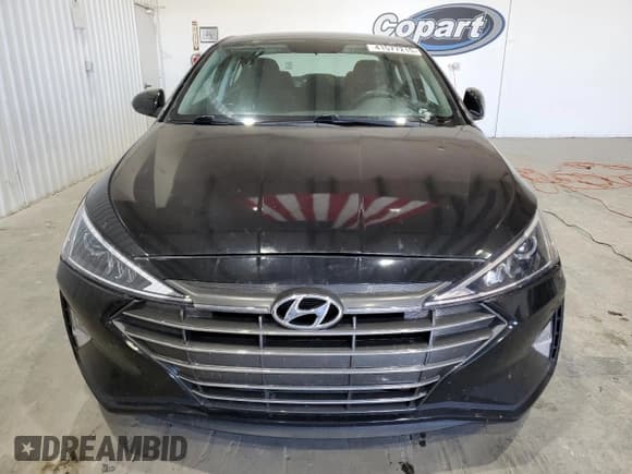✅ 2019 Hyundai Elantra SE • VIN: 5NPD74LF1KH465168 • Lot: 41577215. Listed on Copart with 85,889 mi. Free auction sales archive from the USA and detailed vehicle history report at DreamBid. Image 5.