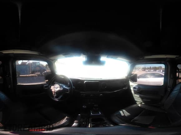 ✅ 2021 Jeep Wrangler Unlimited Sahara • VIN: 1C4HJXEG5MW595591 • Lot: 43143570. Listed on IAAI with 105,955 mi. Free auction sales archive from the USA and detailed vehicle history report at DreamBid. Image 18.