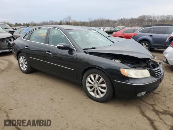 2008 Hyundai Azera Limited with VIN KMHFC46F18A255424, listed as a Copart auction lot 47258205 with 117,522 mi miles and Salvage title. Bid and sale history available at DreamBid. Image 4.