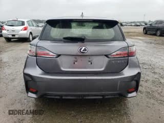 ✅ 2015 Lexus CT 200h • VIN: JTHKD5BH0F2233577 • Лот: 70197872. Опубликован ранее на Copart с пробегом Не указан. Бесплатный доступ к архиву аукционных продаж из США и подробный отчёт об истории автомобиля на DreamBid. Изображение 6.