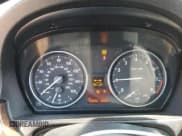 ✅ 2009 BMW 3 Series 335i • VIN: WBAPM73589A365520 • Лот: 65831075. Опубликован ранее на Copart с пробегом 182 492 миль. Бесплатный доступ к архиву аукционных продаж из США и подробный отчёт об истории автомобиля на DreamBid. Изображение 9.