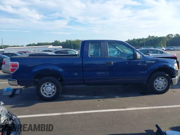 ✅ 2012 Ford F-150 XL • VIN: 1FTFX1CF1CFA73603 • Lot: 43134572. Wystawiony na IAAI z przebiegiem 87 079 mil. Bezpłatny archiwum sprzedaży aukcyjnych z USA i szczegółowy raport historii pojazdu na DreamBid. Zdjęcie 13.