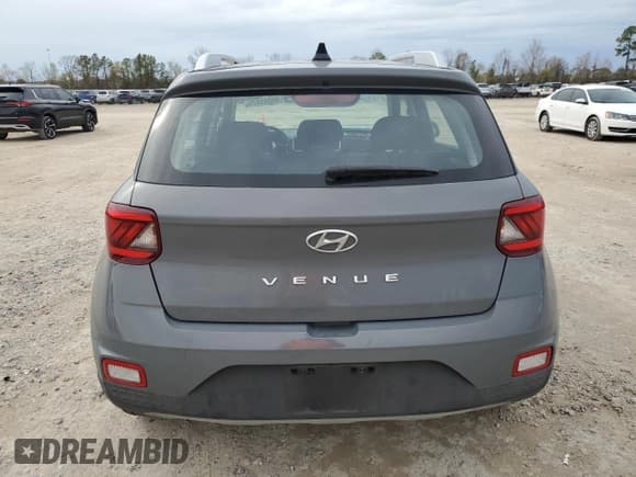 ✅ 2021 Hyundai Venue SEL • VIN: KMHRC8A34MU099521 • Lot: 89340975. Wystawiony na Copart z przebiegiem 77 439 mil. Bezpłatny archiwum sprzedaży aukcyjnych z USA i szczegółowy raport historii pojazdu na DreamBid. Zdjęcie 6.