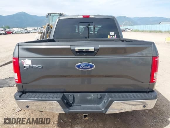✅ 2017 Ford F-150 XL • VIN: 1FTEW1EG4HKE42151 • Lot: 42455447. Listed on IAAI with 147,800 mi. Free auction sales archive from the USA and detailed vehicle history report at DreamBid. Image 16.
