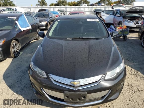 ✅ 2018 Chevrolet Volt LT • VIN: 1G1RC6S57JU150555 • Lot: 68141003. Wystawiony na Copart z przebiegiem 81 560 mil. Bezpłatny archiwum sprzedaży aukcyjnych z USA i szczegółowy raport historii pojazdu na DreamBid. Zdjęcie 5.
