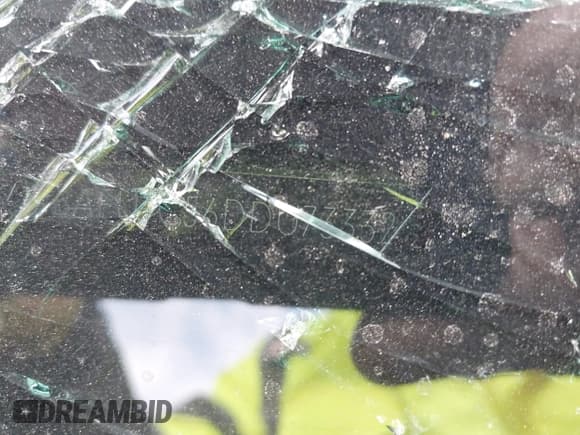 ✅ 2013 BMW 5 Series 535i xDrive • VIN: WBAFU7C56DDU73332 • Lot: 43729448. Listed on IAAI with 92,283 mi. Free auction sales archive from the USA and detailed vehicle history report at DreamBid. Image 17.