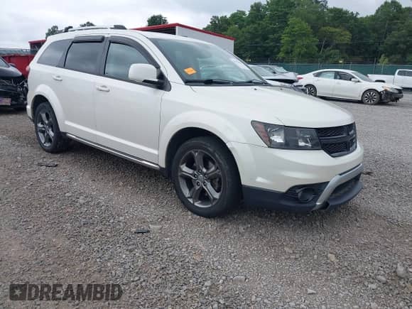2015 Dodge Journey Crossroad с VIN 3C4PDDGG0FT589298, выставлен на аукционе IAAI как лот 42925855 с пробегом 220 557 миль миль и . История ставок и продаж доступна на DreamBid. Изображение 1.