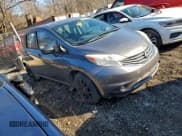 ✅ 2016 Nissan Note SV • VIN: 3N1CE2CP0GL353793 • Lot: 94880335. Wystawiony na Copart z przebiegiem 110 879 mil. Bezpłatny archiwum sprzedaży aukcyjnych z USA i szczegółowy raport historii pojazdu na DreamBid. Zdjęcie 4.