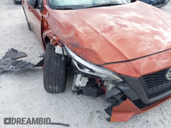 ✅ 2019 Nissan Altima SR • VIN: 1N4BL4CV6KN312172 • Lot: 43615735. Listed on IAAI with 95,673 mi. Free auction sales archive from the USA and detailed vehicle history report at DreamBid. Image 6.