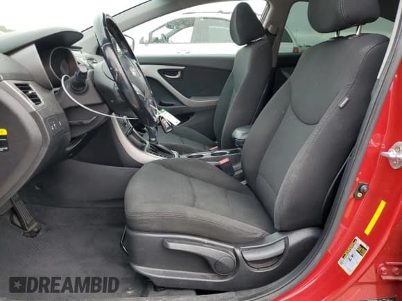 ✅ 2015 Hyundai Elantra SE • VIN: KMHDH4AE2FU226680 • Lot: 81880415. Listed on Copart with 92,155 mi. Free auction sales archive from the USA and detailed vehicle history report at DreamBid. Image 7.