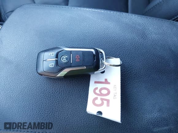 ✅ 2016 Ford Explorer XLT • VIN: 1FM5K8D89GGC63230 • Lot: 43342186. Wystawiony na IAAI z przebiegiem 85 004 mil. Bezpłatny archiwum sprzedaży aukcyjnych z USA i szczegółowy raport historii pojazdu na DreamBid. Zdjęcie 11.