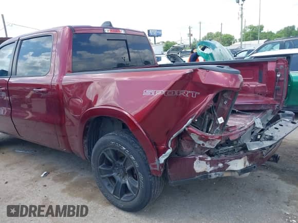 2020 Ram 1500 Laramie с VIN 1C6RREJT6LN193157, выставлен на аукционе IAAI как лот 42100972 с пробегом 86 137 миль миль и . История ставок и продаж доступна на DreamBid. Изображение 3.