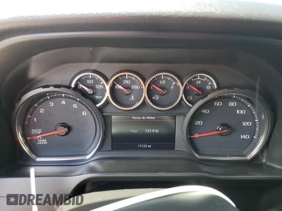 ✅ 2021 Chevrolet Silverado 1500 RST • VIN: 1GCPWDED6MZ355689 • Lot: 69518334. Wystawiony na Copart z przebiegiem 17 123 mil. Bezpłatny archiwum sprzedaży aukcyjnych z USA i szczegółowy raport historii pojazdu na DreamBid. Zdjęcie 9.