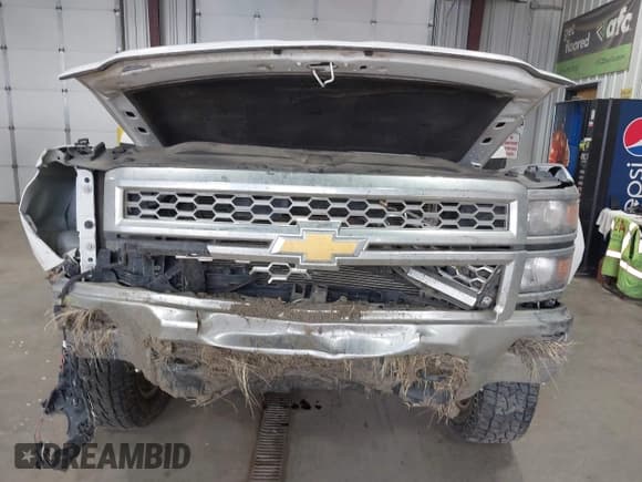 ✅ 2015 Chevrolet Silverado 1500 LT • VIN: 1GCUKREC1FF205285 • Lot: 42477997. Listed on IAAI with 244,829 mi. Free auction sales archive from the USA and detailed vehicle history report at DreamBid. Image 6.