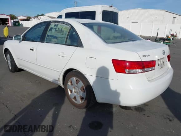 ✅ 2007 Hyundai Sonata GLS • VIN: 5NPET46C27H287215 • Лот: 43668774. Опубликован ранее на IAAI с пробегом 130 610 миль. Бесплатный доступ к архиву аукционных продаж из США и подробный отчёт об истории автомобиля на DreamBid. Изображение 3.