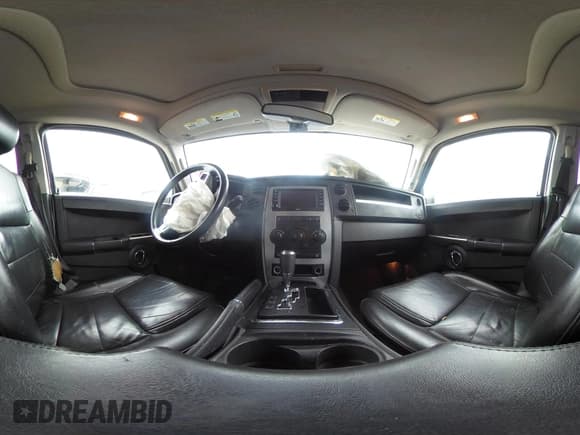 ✅ 2010 Jeep Commander Sport • VIN: 1J4RH4GK3AC108122 • Lot: 42173507. Listed on IAAI with 249,593 mi. Free auction sales archive from the USA and detailed vehicle history report at DreamBid. Image 17.