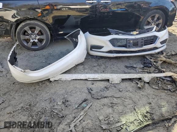 ✅ 2018 Chevrolet Cruze LS • VIN: 1G1BC5SM4J7162065 • Lot: 36288423. Listed on Copart with 114,315 mi. Free auction sales archive from the USA and detailed vehicle history report at DreamBid. Image 12.