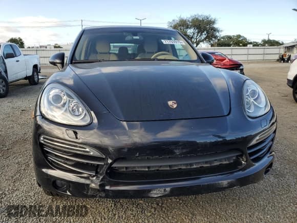 ✅ 2014 Porsche Cayenne Diesel • VIN: WP1AF2A21ELA49436 • Lot: 71703915. Wystawiony na Copart z przebiegiem 78 000 mil. Bezpłatny archiwum sprzedaży aukcyjnych z USA i szczegółowy raport historii pojazdu na DreamBid. Zdjęcie 5.