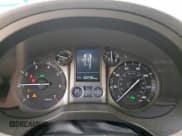 ✅ 2017 Lexus GX 460 • VIN: JTJJM7FXXH5153017 • Lot: 64837435. Wystawiony na Copart z przebiegiem 83 795 mil. Bezpłatny archiwum sprzedaży aukcyjnych z USA i szczegółowy raport historii pojazdu na DreamBid. Zdjęcie 9.