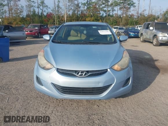 ✅ 2012 Hyundai Elantra GLS • VIN: KMHDH4AE2CU230224 • Lot: 43827706. Wystawiony na IAAI z przebiegiem 215 650 mil. Bezpłatny archiwum sprzedaży aukcyjnych z USA i szczegółowy raport historii pojazdu na DreamBid. Zdjęcie 6.