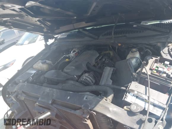 ✅ 2004 Chevrolet Silverado 2500HD LS • VIN: 1GCHK23UX4F178055 • Лот: 42602065. Опубликован ранее на IAAI с пробегом Не указан. Бесплатный доступ к архиву аукционных продаж из США и подробный отчёт об истории автомобиля на DreamBid. Изображение 10.