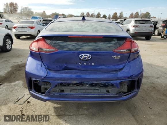 ✅ 2019 Hyundai Ioniq Blue • VIN: KMHC65LC2KU115673 • Lot: 92945675. Listed on Copart with 98,525 mi. Free auction sales archive from the USA and detailed vehicle history report at DreamBid. Image 6.