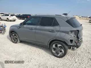 2023 Hyundai Venue SEL с VIN KMHRC8A38PU233225, выставлен на аукционе Copart как лот 68677154 с пробегом 24 243 миль миль и Списание • Salvage title. История ставок и продаж доступна на DreamBid. Изображение 2.