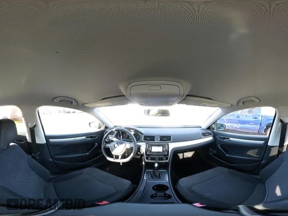 ✅ 2016 Volkswagen Passat S • VIN: 1VWAT7A39GC054951 • Лот: 43263214. Опубликован ранее на IAAI с пробегом 157 425 миль. Бесплатный доступ к архиву аукционных продаж из США и подробный отчёт об истории автомобиля на DreamBid. Изображение 18.