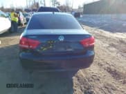 ✅ 2015 Volkswagen Passat S • VIN: 1VWAT7A34FC044696 • Lot: 41578529. Wystawiony na IAAI z przebiegiem 98 856 mil. Bezpłatny archiwum sprzedaży aukcyjnych z USA i szczegółowy raport historii pojazdu na DreamBid. Zdjęcie 16.
