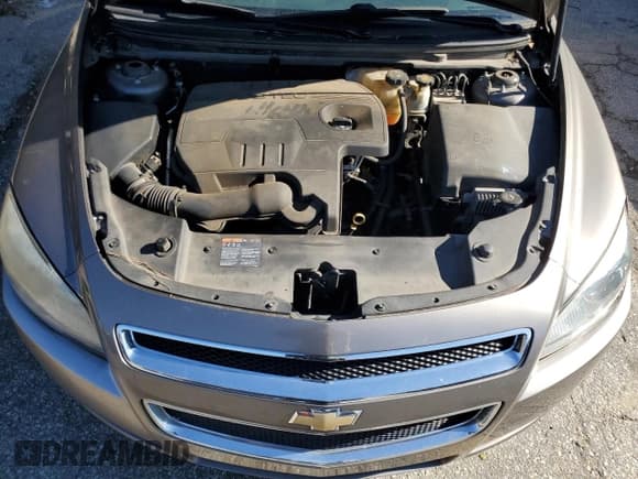 ✅ 2010 Chevrolet Malibu 1LT • VIN: 1G1ZC5E0XAF254746 • Lot: 82574594. Listed on Copart with 194,274 mi. Free auction sales archive from the USA and detailed vehicle history report at DreamBid. Image 11.