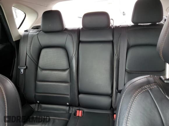 ✅ 2021 Mazda CX-5 Touring • VIN: JM3KFBCM7M0402211 • Lot: 56118045. Wystawiony na Copart z przebiegiem 43 289 mil. Bezpłatny archiwum sprzedaży aukcyjnych z USA i szczegółowy raport historii pojazdu na DreamBid. Zdjęcie 10.