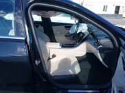 ✅ 2022 Mercedes-Benz C 300 • VIN: W1KAF4GB8NR017218 • Лот: 43752139. Опубликован ранее на IAAI с пробегом 30 737 миль. Бесплатный доступ к архиву аукционных продаж из США и подробный отчёт об истории автомобиля на DreamBid. Изображение 5.