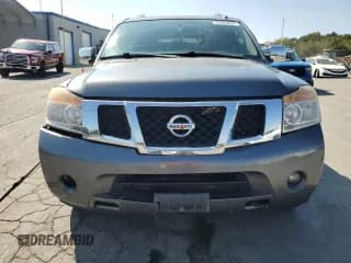 ✅ 2014 Nissan Armada SV • VIN: 5N1BA0NC4EN613320 • Lot: 85094625. Wystawiony na Copart z przebiegiem 162 556 mil. Bezpłatny archiwum sprzedaży aukcyjnych z USA i szczegółowy raport historii pojazdu na DreamBid. Zdjęcie 5.