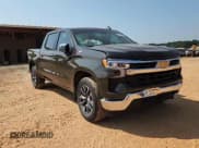 ✅ 2023 Chevrolet Silverado 1500 LT • VIN: 1GCUDDED1PZ239409 • Lot: 81081205. Wystawiony na Copart z przebiegiem 67 642 mil. Bezpłatny archiwum sprzedaży aukcyjnych z USA i szczegółowy raport historii pojazdu na DreamBid. Zdjęcie 13.