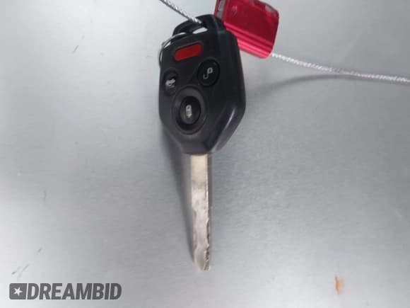 ✅ 2012 Subaru Outback Limited • VIN: 4S4BRDKCXC2210560 • Лот: 43750640. Опубликован ранее на IAAI с пробегом 183 466 миль. Бесплатный доступ к архиву аукционных продаж из США и подробный отчёт об истории автомобиля на DreamBid. Изображение 11.