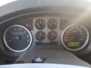 ✅ 2004 Ford F-150 XLT • VIN: 1FTPX14574NA60663 • Lot: 86195855. Wystawiony na Copart z przebiegiem 86 753 mil. Bezpłatny archiwum sprzedaży aukcyjnych z USA i szczegółowy raport historii pojazdu na DreamBid. Zdjęcie 9.