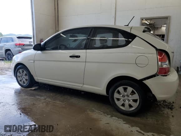 ✅ 2009 Hyundai Accent GS • VIN: KMHCM36C29U116578 • Лот: 64082935. Опубликован ранее на Copart с пробегом 91 454 миль. Бесплатный доступ к архиву аукционных продаж из США и подробный отчёт об истории автомобиля на DreamBid. Изображение 2.