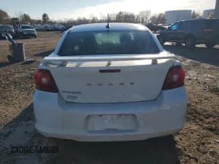 ✅ 2011 Dodge Avenger Heat • VIN: 1B3BD1FG9BN552174 • Lot: 77996614. Wystawiony na Copart z przebiegiem 197 387 mil. Bezpłatny archiwum sprzedaży aukcyjnych z USA i szczegółowy raport historii pojazdu na DreamBid. Zdjęcie 6.