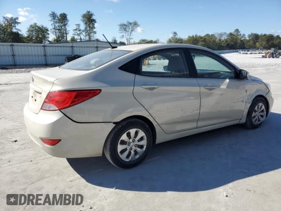 ✅ 2016 Hyundai Accent SE • VIN: KMHCT4AEXGU032250 • Лот: 76246314. Опубликован ранее на Copart с пробегом 121 031 миль. Бесплатный доступ к архиву аукционных продаж из США и подробный отчёт об истории автомобиля на DreamBid. Изображение 3.