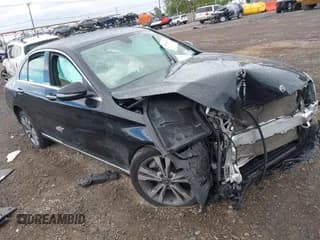 ✅ 2021 Mercedes-Benz C 300 • VIN: W1KWF8EB6MR648452 • Lot: 43049735. Wystawiony na IAAI z przebiegiem 49 656 mil. Bezpłatny archiwum sprzedaży aukcyjnych z USA i szczegółowy raport historii pojazdu na DreamBid. Zdjęcie 1.
