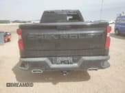 ✅ 2022 Chevrolet Silverado 1500 • VIN: 1GCUDJET0NZ582523 • Лот: 49478715. Опубликован ранее на Copart с пробегом 64 276 миль. Бесплатный доступ к архиву аукционных продаж из США и подробный отчёт об истории автомобиля на DreamBid. Изображение 6.