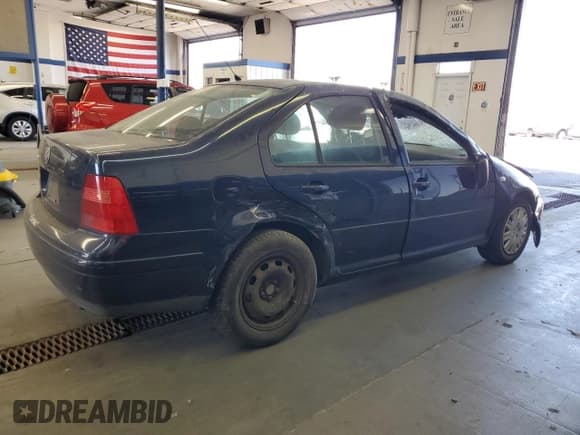 ✅ 2002 Volkswagen Jetta GL • VIN: 3VWRB69MX2M074114 • Lot: 64694925. Wystawiony na Copart z przebiegiem 141 243 mil. Bezpłatny archiwum sprzedaży aukcyjnych z USA i szczegółowy raport historii pojazdu na DreamBid. Zdjęcie 3.