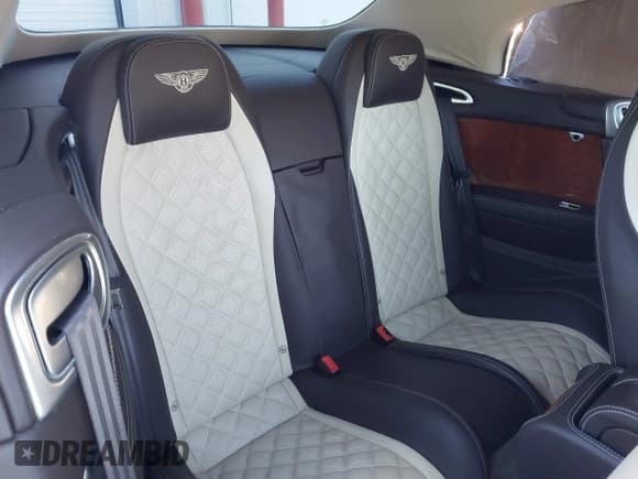 ✅ 2016 Bentley Continental GT S • VIN: SCBGH3ZA8GC056834 • Лот: 43467863. Опубликован ранее на IAAI с пробегом 15 134 миль. Бесплатный доступ к архиву аукционных продаж из США и подробный отчёт об истории автомобиля на DreamBid. Изображение 8.