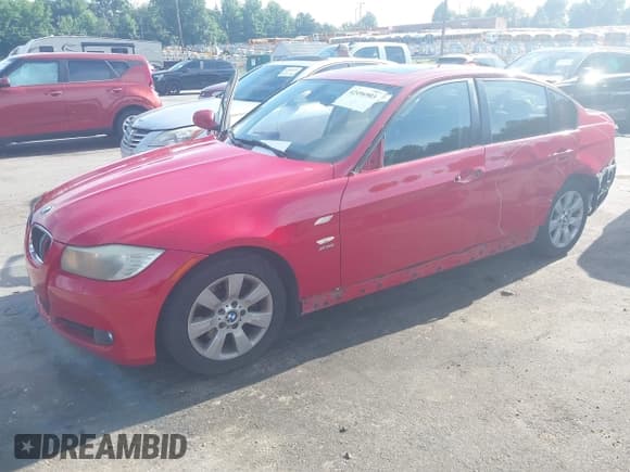 ✅ 2011 BMW 3 Series 328i xDrive • VIN: WBAPK7C56BA816181 • Lot: 42496903. Wystawiony na IAAI z przebiegiem 152 043 mil. Bezpłatny archiwum sprzedaży aukcyjnych z USA i szczegółowy raport historii pojazdu na DreamBid. Zdjęcie 2.