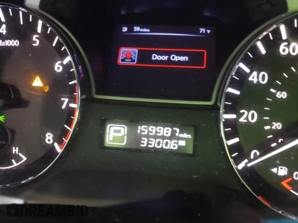 ✅ 2014 Nissan Pathfinder SV • VIN: 5N1AR2MN4EC716333 • Lot: 41914147. Listed on IAAI with 159,987 mi. Free auction sales archive from the USA and detailed vehicle history report at DreamBid. Image 7.