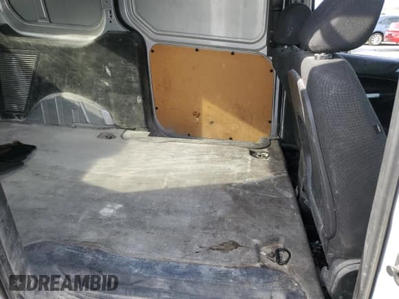 ✅ 2016 Ford Transit Connect XLT • VIN: NM0LE7F7XG1232442 • Lot: 43536765. Wystawiony na Copart z przebiegiem 277 668 mil. Bezpłatny archiwum sprzedaży aukcyjnych z USA i szczegółowy raport historii pojazdu na DreamBid. Zdjęcie 11.