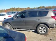 ✅ 2010 Toyota RAV4 • VIN: 2T3BF4DV1AW037544 • Lot: 43533725. Wystawiony na IAAI z przebiegiem 150 766 mil. Bezpłatny archiwum sprzedaży aukcyjnych z USA i szczegółowy raport historii pojazdu na DreamBid. Zdjęcie 14.