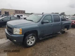 2013 Chevrolet Silverado 1500 LTZ с VIN 3GCPCTE04DG202034, выставлен на аукционе Copart как лот 80928105 с пробегом 177 595 миль миль и Списание • Salvage title. История ставок и продаж доступна на DreamBid. Изображение 1.